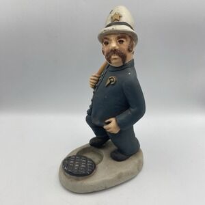Vintage 1989 Pinkerton's Inc.‎ Chalkware Figurine Statue Police Open ManHole